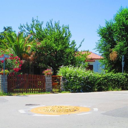 圣特奥多罗Phocea住宿加早餐旅馆 外观 照片